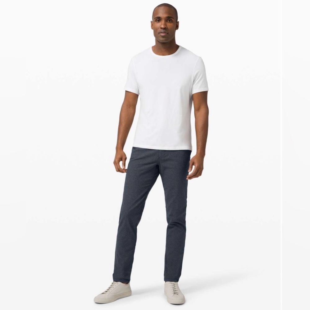 Lululemon ABC Pant Slim *Tech Canvas 34"
Heathered Deep Navy Size 36